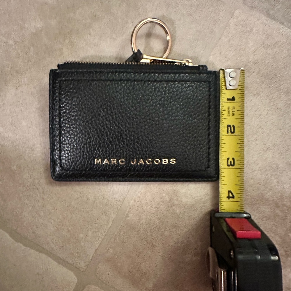 Marc Jacobs Black Leather Card Case with Gold Hardware - Picture 5 of 5